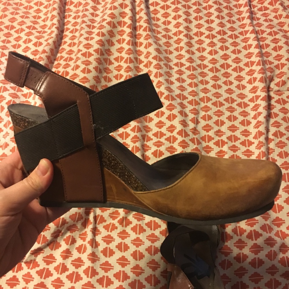 Women’s OTBT wedges